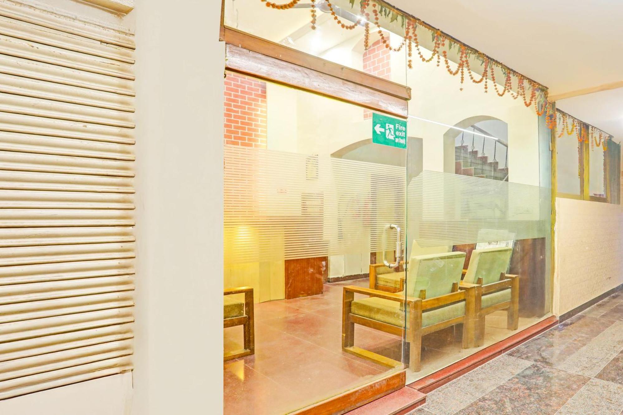 Super Hotel O Jaistambh Chowk Formerly Guru Kirpa Rāipur Exteriér fotografie